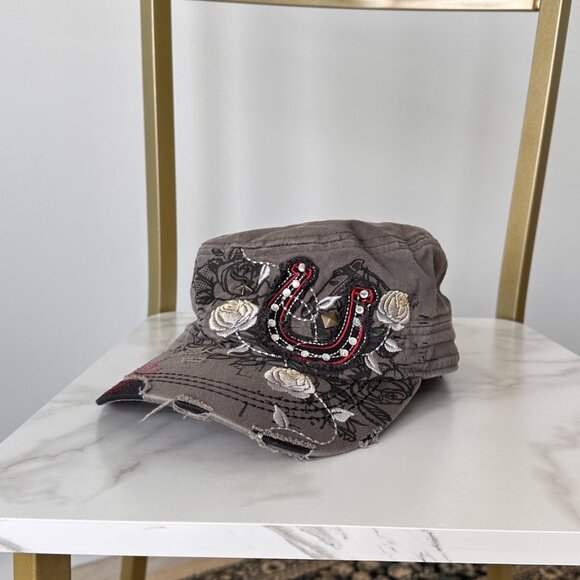 Savana Vintage Distressed Denim Cap with Floral Embroidery & Horseshoe Design - Picture 4 of 4